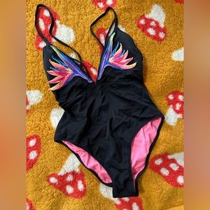 Black Tropical Embroidered Victoria’s Secret One Piece Swimsuit • size small